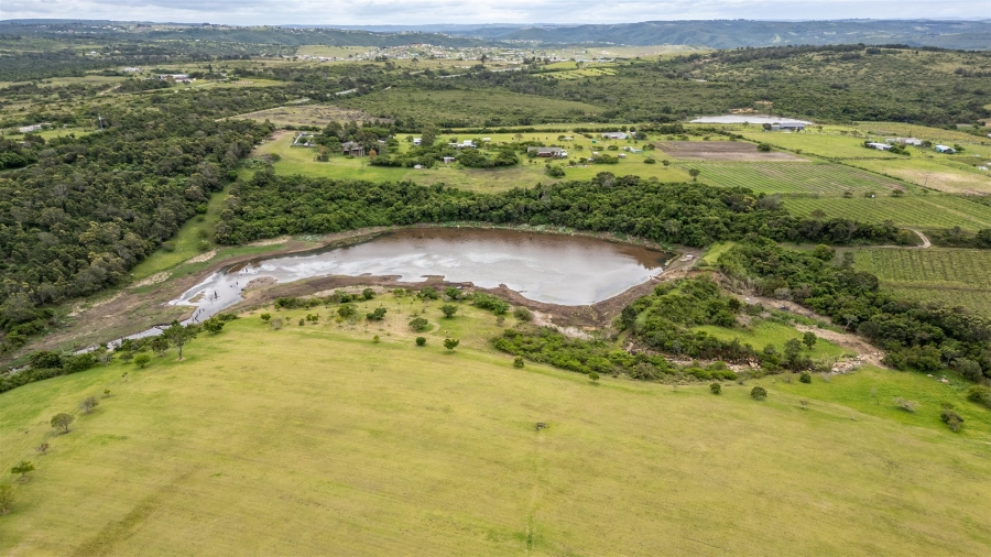 5 Bedroom Property for Sale in East London Rural Eastern Cape